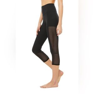 All Off the Grid Capri